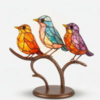 Aviora – Decoratief Vogelbeeld met Artistiek Design