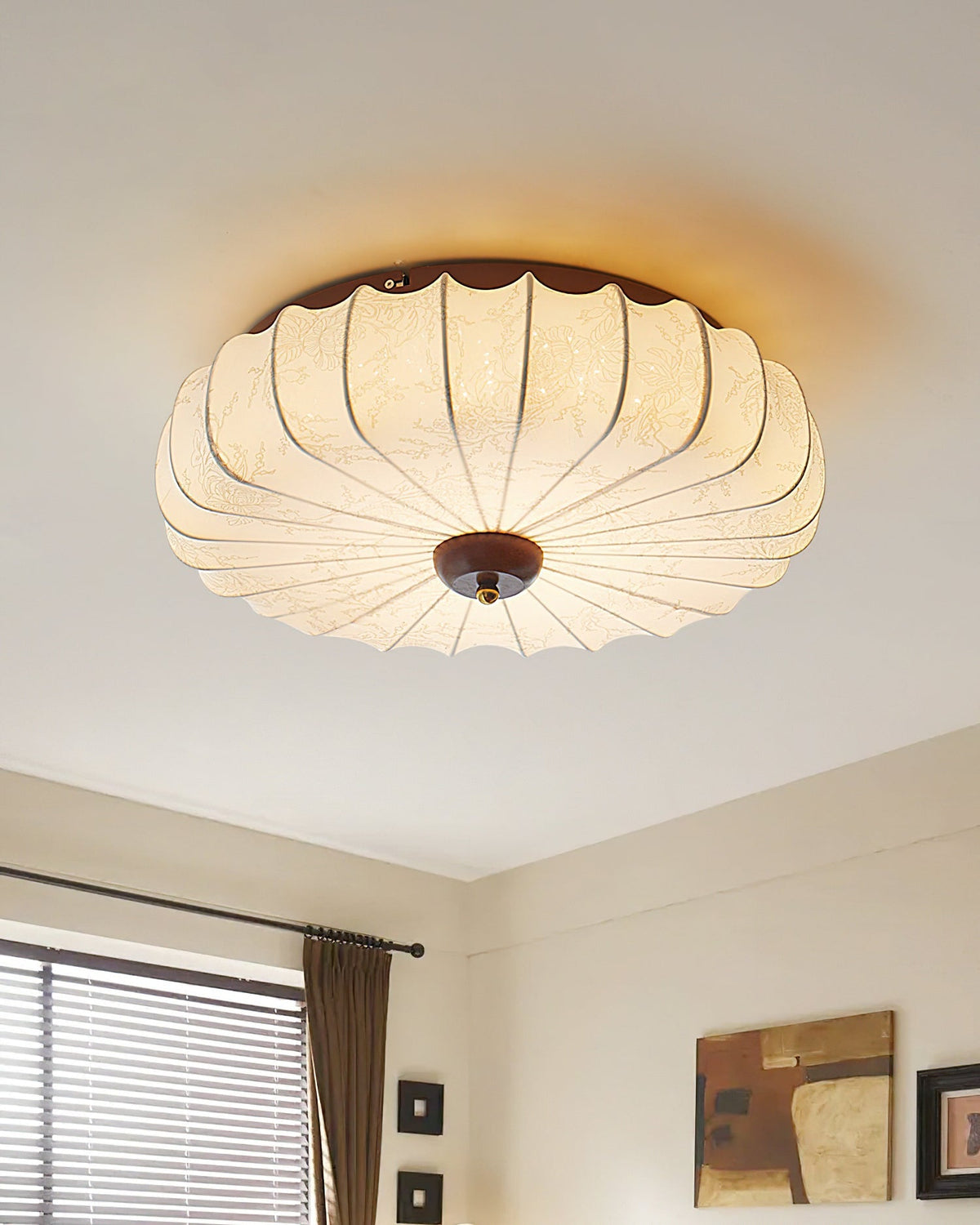 Plafondlamp Stoffen Kap Gepleatste Lotusvorm Houten Plafondbevestiging