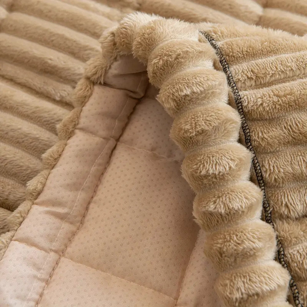 Pluche Sofa Beschermmat met Fleece Textuur en Antislip Achterkant