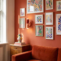 Retro wandlamp in heldere kleuren