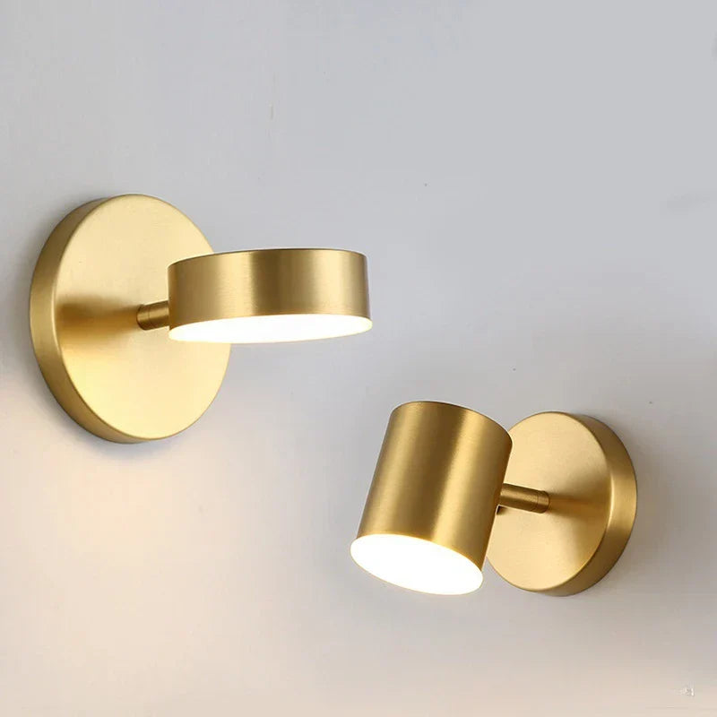 Moderne LED wandlamp met gouden afwerking – elegantie en functionaliteit