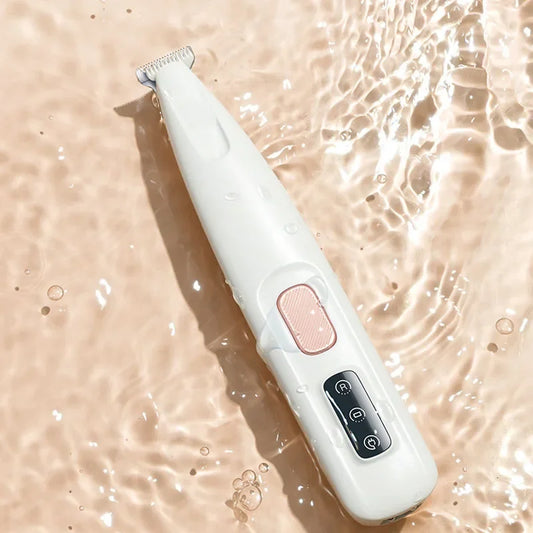 LuxePaws LED Nageltrimmer | Waterdichte haartrimmer met LED-display en een breed mes van 18 mm voor professionele verzorging van huisdieren.