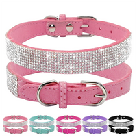 GlamourPaws Luxe Strass Hondenhalsband | Sprankelende met kristallen versierde halsband met een duurzame zinc alloy gesp, perfect voor kleine tot middelgrote honden en katten zoals Chihuahuas en Mopshonden.