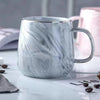 LuxeCeramica Nordic Elegance Mok | Exquise keramische beker met een gouden rand, perfect voor koffie en havermout, met een verbluffend marmerpatroon voor een vleugje verfijning.
