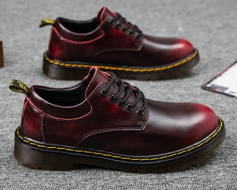 NobleStride Luxe Leren Boots | Stijlvolle ronde teen boots ontworpen voor comfort en duurzaamheid, perfect voor casual buitengebruik in de lente en herfst.