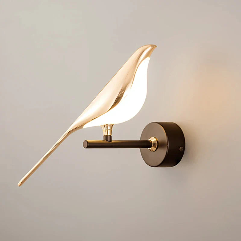 Moderne wandlamp geïnspireerd op een vogel