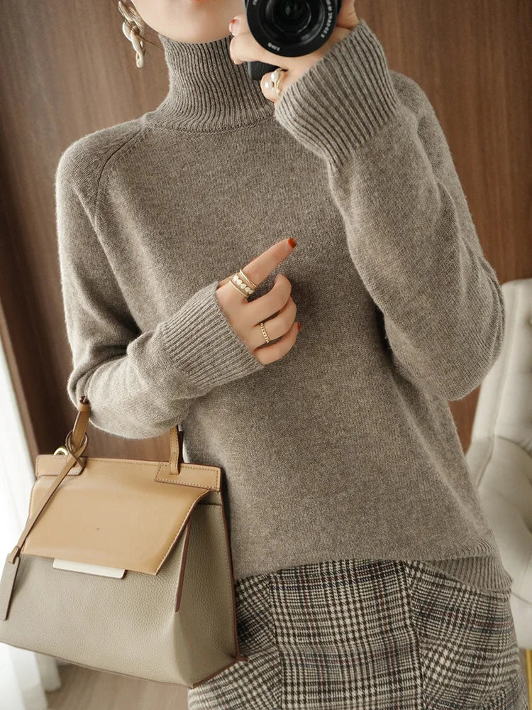 LuxeMerino Classic Mock Neck Sweater | Exquise merinowollen pullover voor ultieme warmte en zachtheid deze herfst en winter