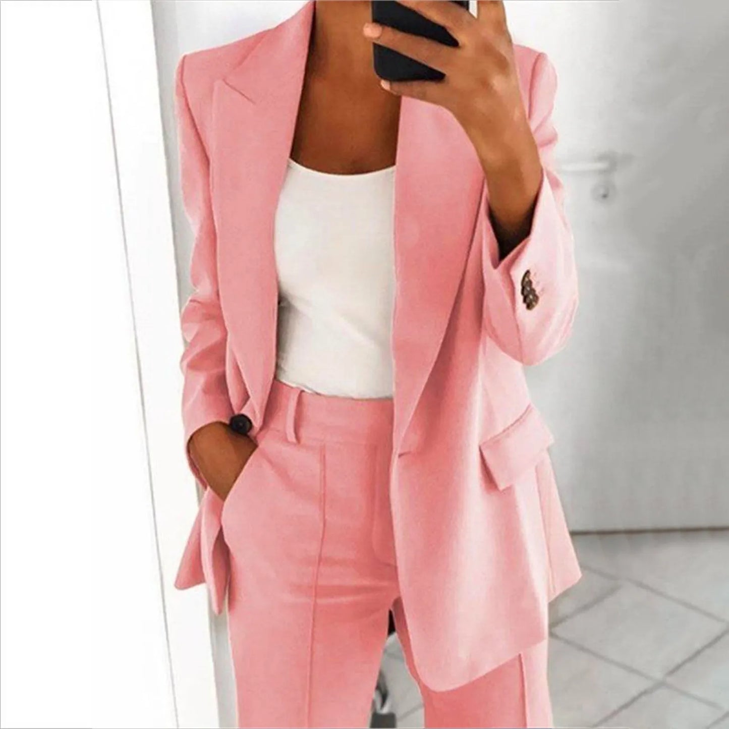 EliteBlazer | Een onberispelijke combinatie van tijdloze stijl en goddelijk comfort