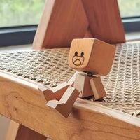 HolzLiora™ - Handgemaakte Houten Figuur
