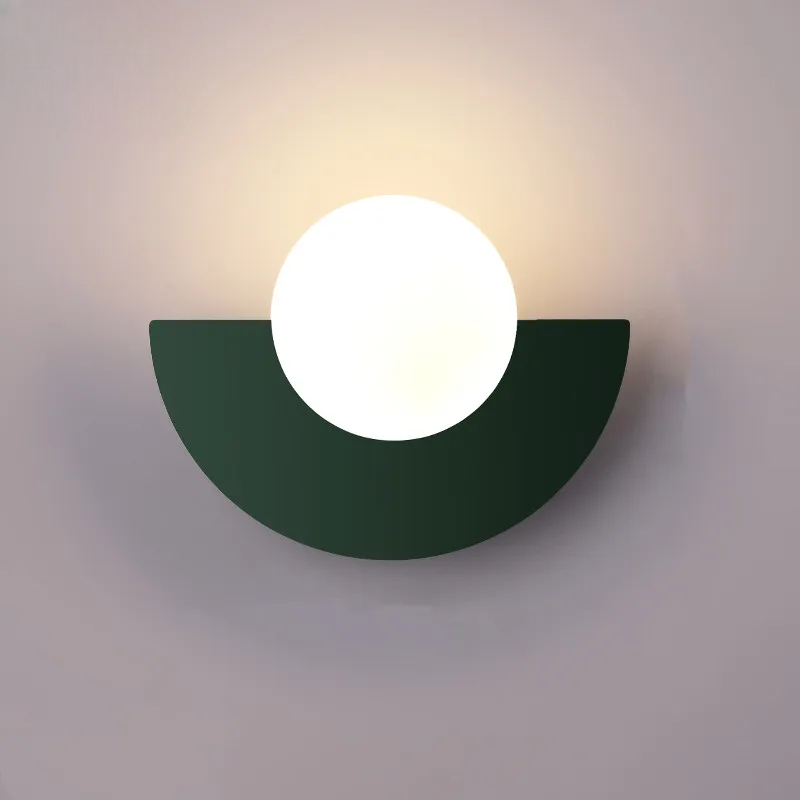 Moderne LED wandlamp in geometrische halve cirkel stijl
