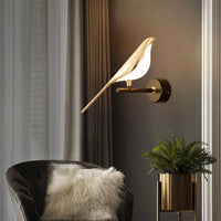 Moderne wandlamp geïnspireerd op een vogel