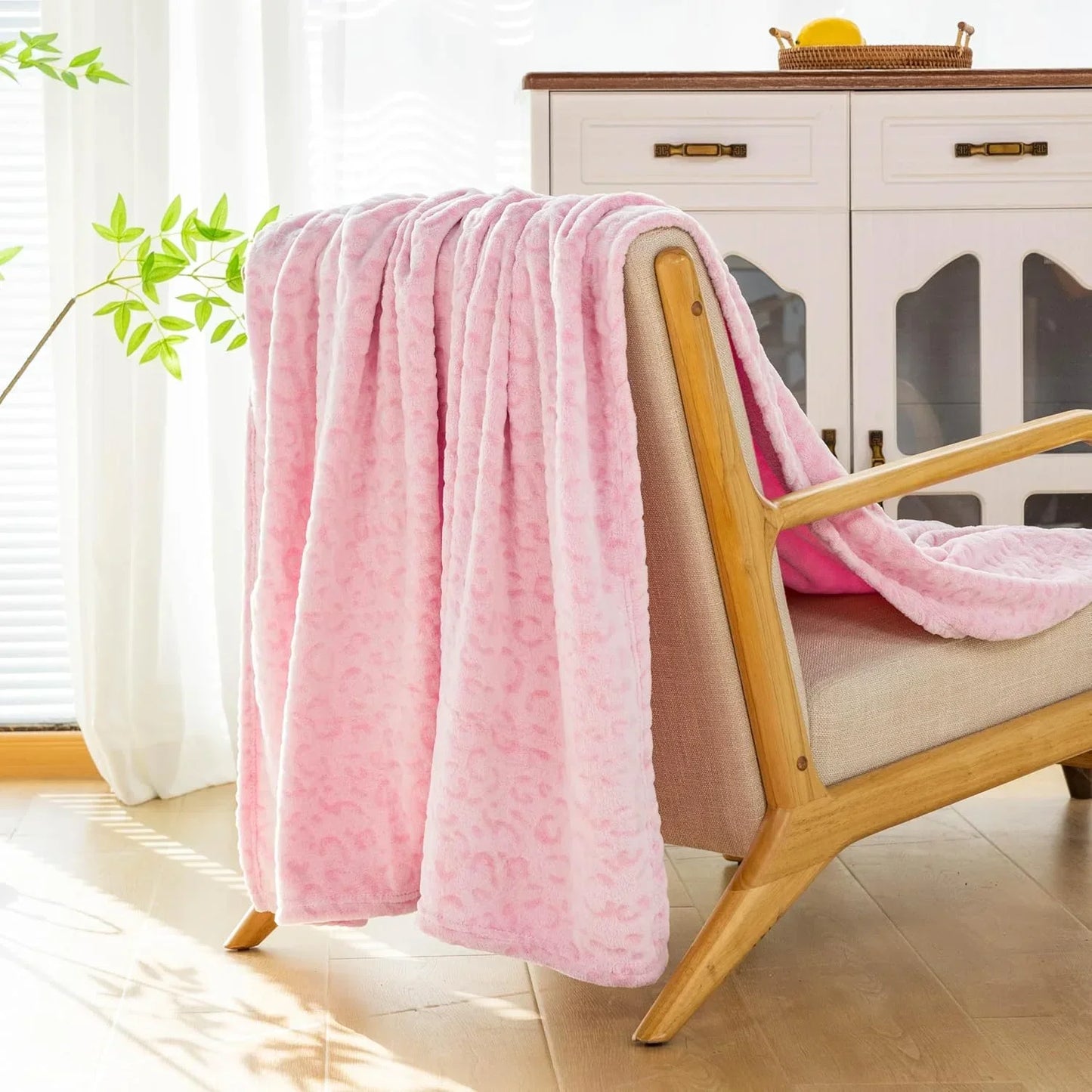 Fleece Deken LeoLuxe | Luipaardpatroon | Superzacht & Knus | Flanel