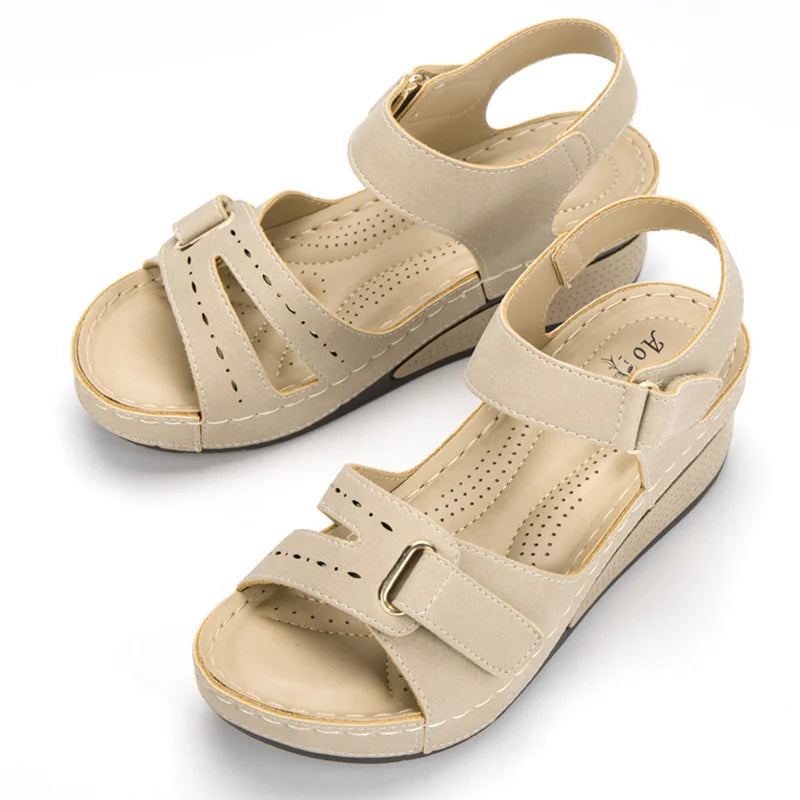 LuxeStride Dames Wedge Hak Sandalen | Biedt elegantie en stijl met een zachte zool en comfortabel draagcomfort in een platform sandaal