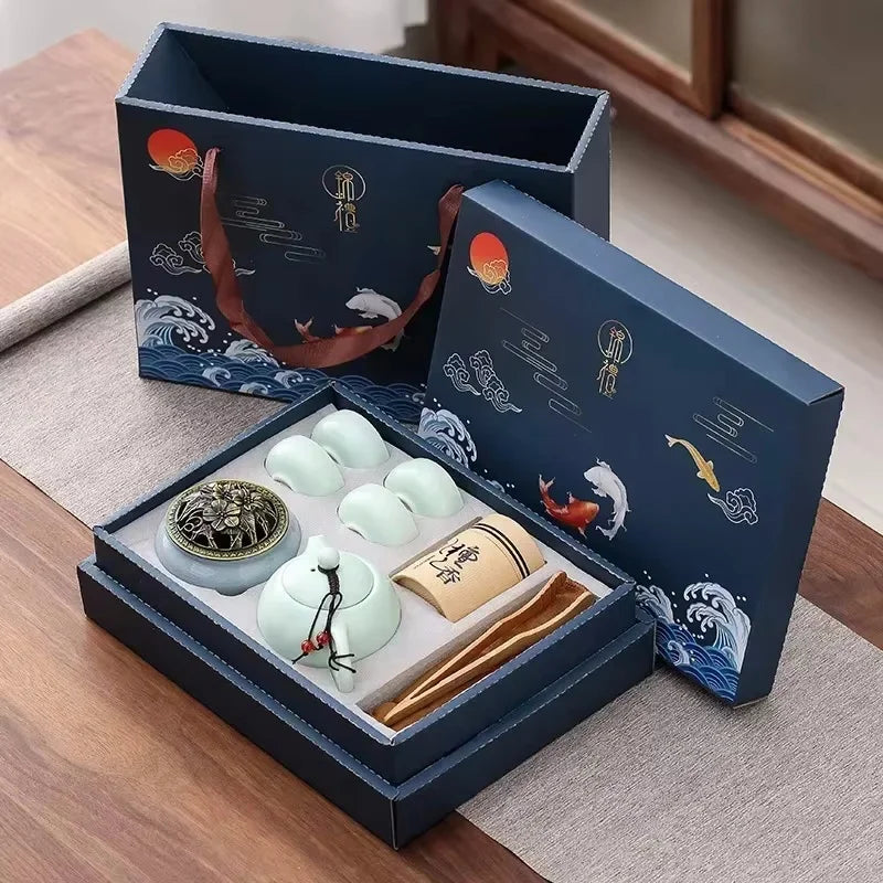 Traditionele Keramische Theeset met Theepot, Kopjes en Wierookhouder voor Ontspannen Theemomenten