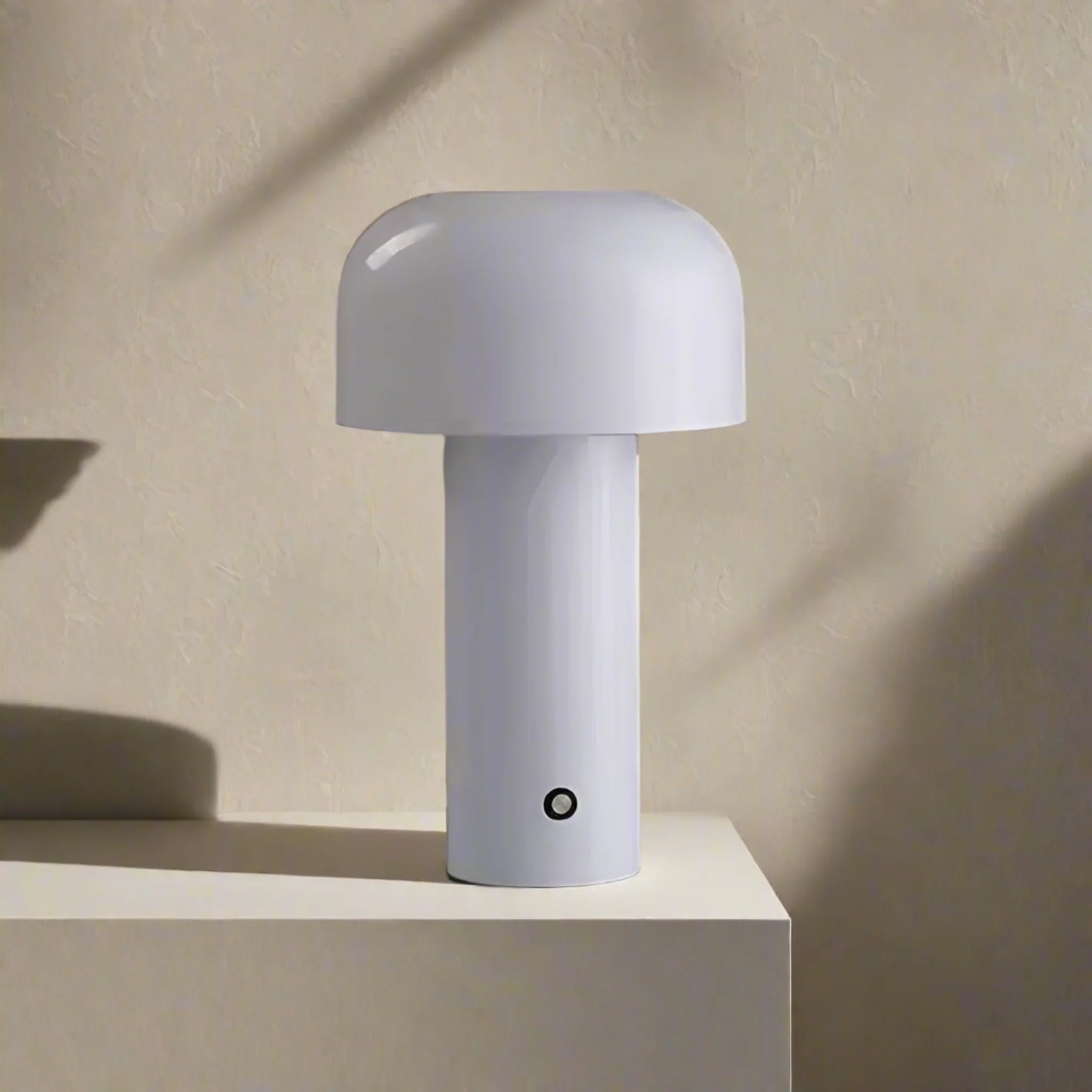 Oplaadbare LED Tafellamp met Metalen Kap