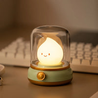 LuxeGlow Mini LED Nachtlamp | Schattige USB-oplaadbare draagbare cartoon tafellamp perfect voor het verbeteren van de ambiance in koffiebar, huizen, hotels en slaapkamers.
