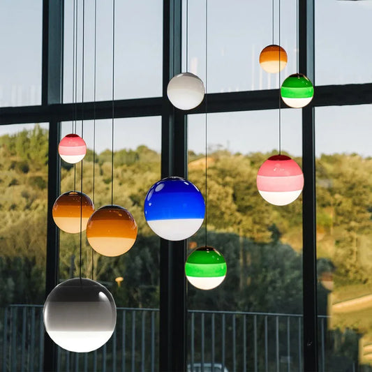 NordicLuxe Gradient Glazen Koepel Hanglamp | Elegante LED hanglamp voor restaurants, koffiehuizen en kinderkamers met een verbluffend kleurverloopontwerp