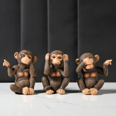 GorillaElegance Nordic Gorilla Beeldenset | Charmante hars sculpturen die je bureau decor verhogen en een speelse touch aan elke kamer toevoegen