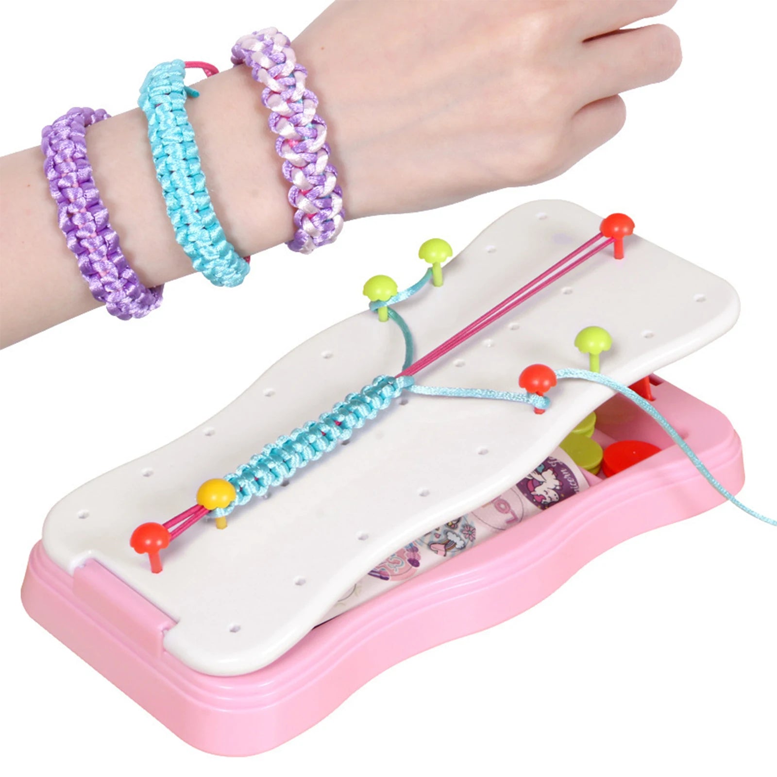 CraftElegance Artisan Bracelet Kit | Verhoog je creativiteit met deze DIY sieradenmaakset voor het maken van prachtige vriendschapsarmbanden.