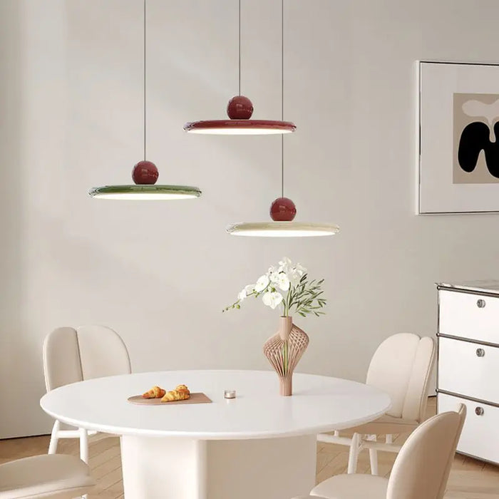 Designer Hanglamp in Glas Bauhaus: Eenvoud en Scandinavische Elegantie