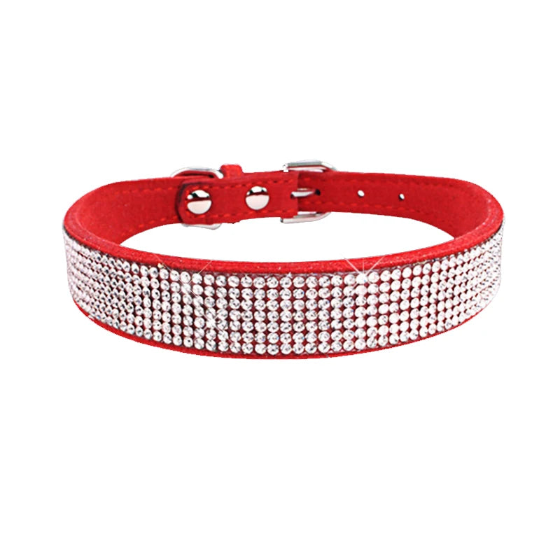 GlamourPaws Luxe Strass Hondenhalsband | Sprankelende met kristallen versierde halsband met een duurzame zinc alloy gesp, perfect voor kleine tot middelgrote honden en katten zoals Chihuahuas en Mopshonden.