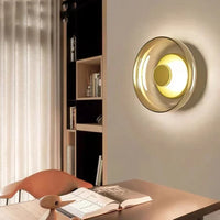 Moderne wandlamp met ronde kap