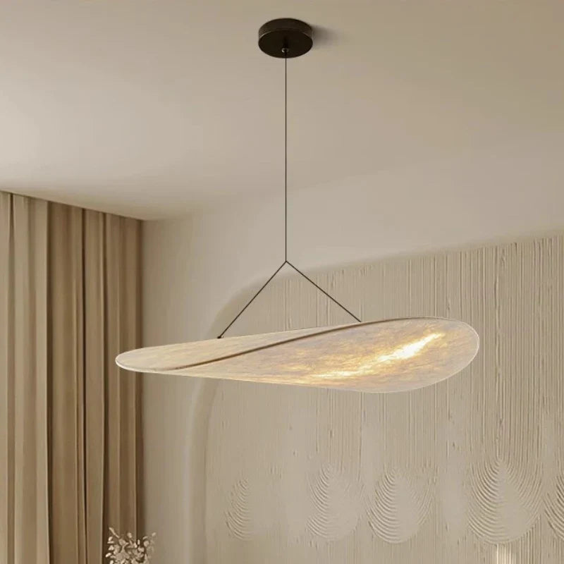Japandi design hanglamp in de vorm van een verlengd paneel – moderne elegantie