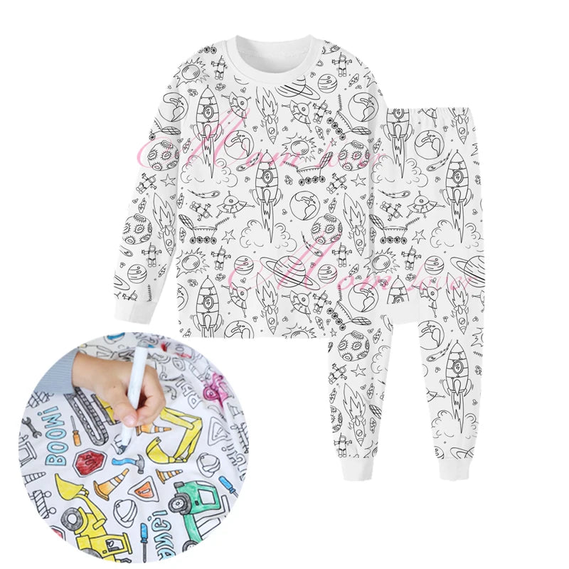 Artisano Luxe DIY Pyjama Set | Kleurrijke en creatieve pyjama set voor kinderen om hun eigen unieke slaapkleding te ontwerpen, perfect voor fantasierijk spel en artistieke expressie.