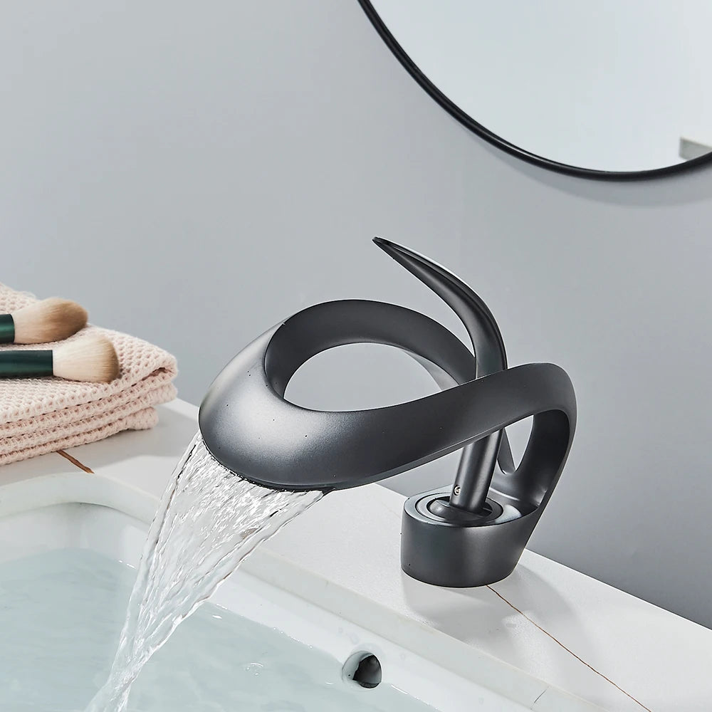 Wastafelmengkraan met watervaluitloop - Flowarc