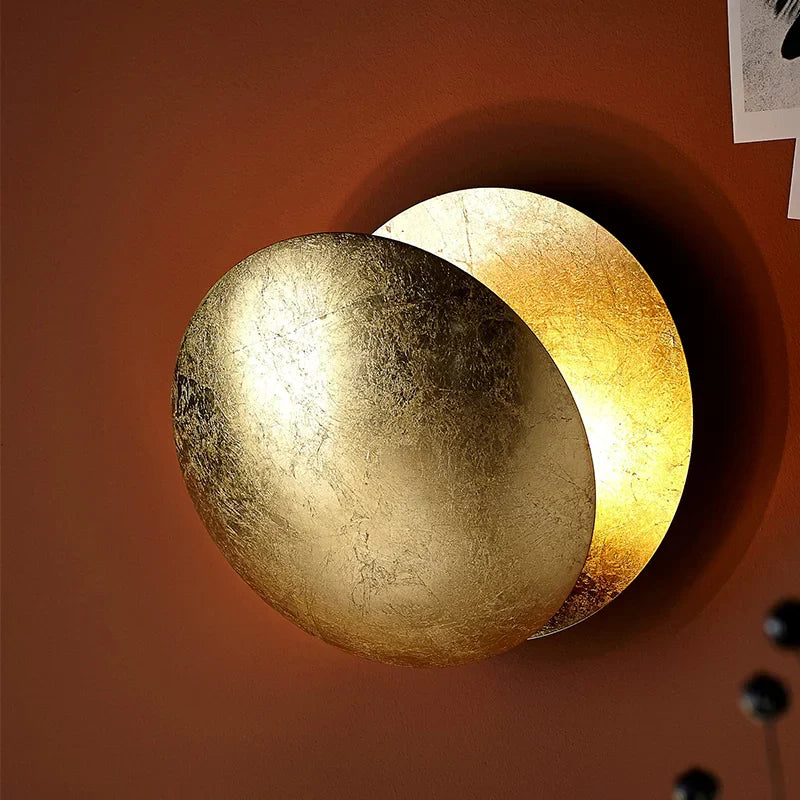 Decoratieve wandlamp geïnspireerd op de fasen van de maan - Roteren lampenkap 360°