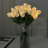 TulipGlow - Draagbare LED nachtlamp in de vorm van een tulp