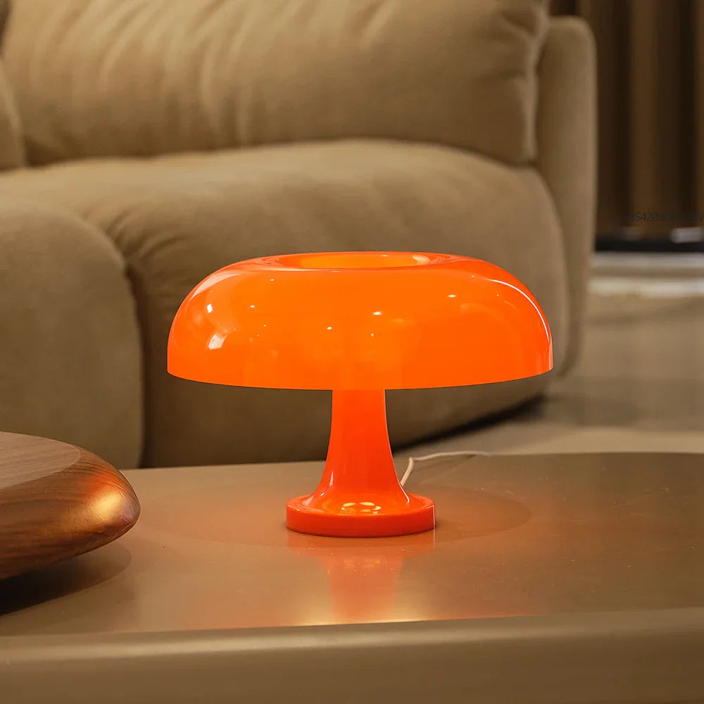 Design LED-tafellamp in de vorm van een paddenstoel