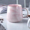 LuxeCeramica Nordic Elegance Mok | Exquise keramische beker met een gouden rand, perfect voor koffie en havermout, met een verbluffend marmerpatroon voor een vleugje verfijning.