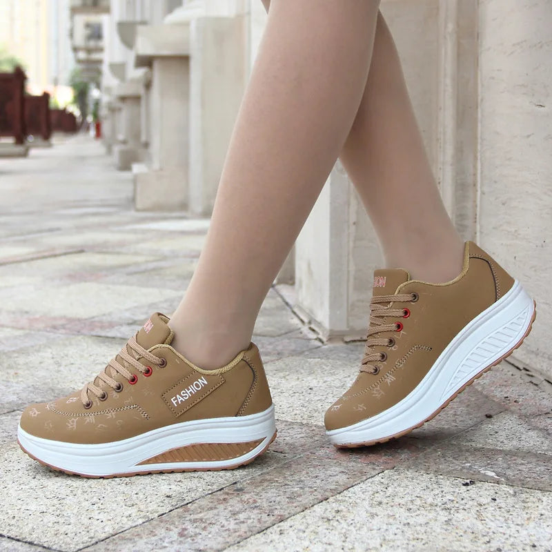 VeluxeStride Herfst Luxe Hardloopschoenen | Elegante leren veterschoenen met comfortabele plateauzool voor moeiteloze stijl en ondersteuning tijdens je runs