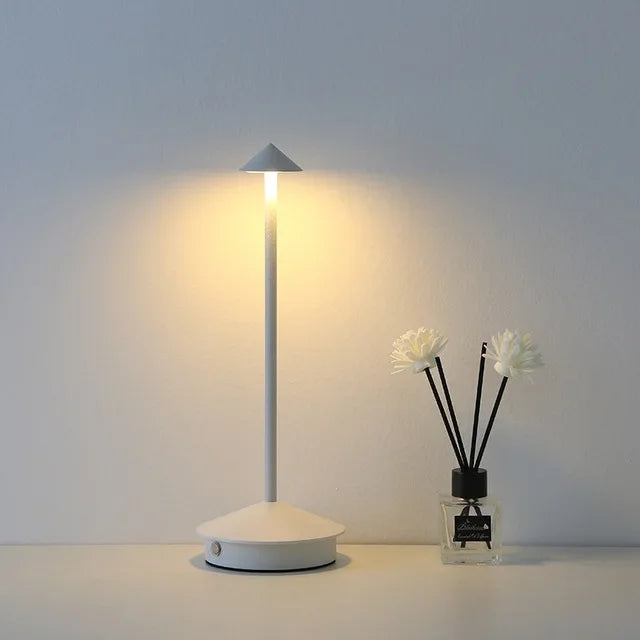 Oplaadbare Tafellamp Creatieve Eetkamer Touch Led Hotel Bar Koffie Pina Pro Tafellamp Lampada Da Tavolo Decoratieve Bureau Lamp