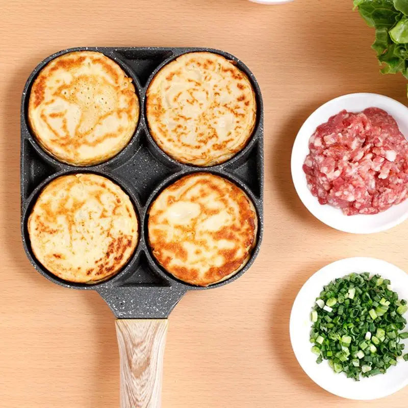 OmeletMaster - multifunctionele pan met vier secties voor een perfect ontbijt