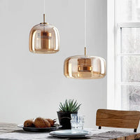 Moderne LED glazen hanglamp – minimalistische lampenkap en gouden afwerking