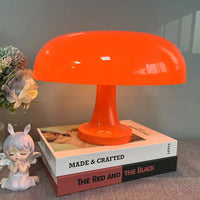Design LED-tafellamp in de vorm van een paddenstoel