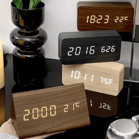 WoodSense LED-houten klok – Spraakgestuurd & Stijlvol voor elke kamer