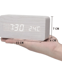WoodSense LED-houten klok – Spraakgestuurd & Stijlvol voor elke kamer