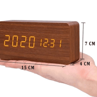 WoodSense LED-houten klok – Spraakgestuurd & Stijlvol voor elke kamer