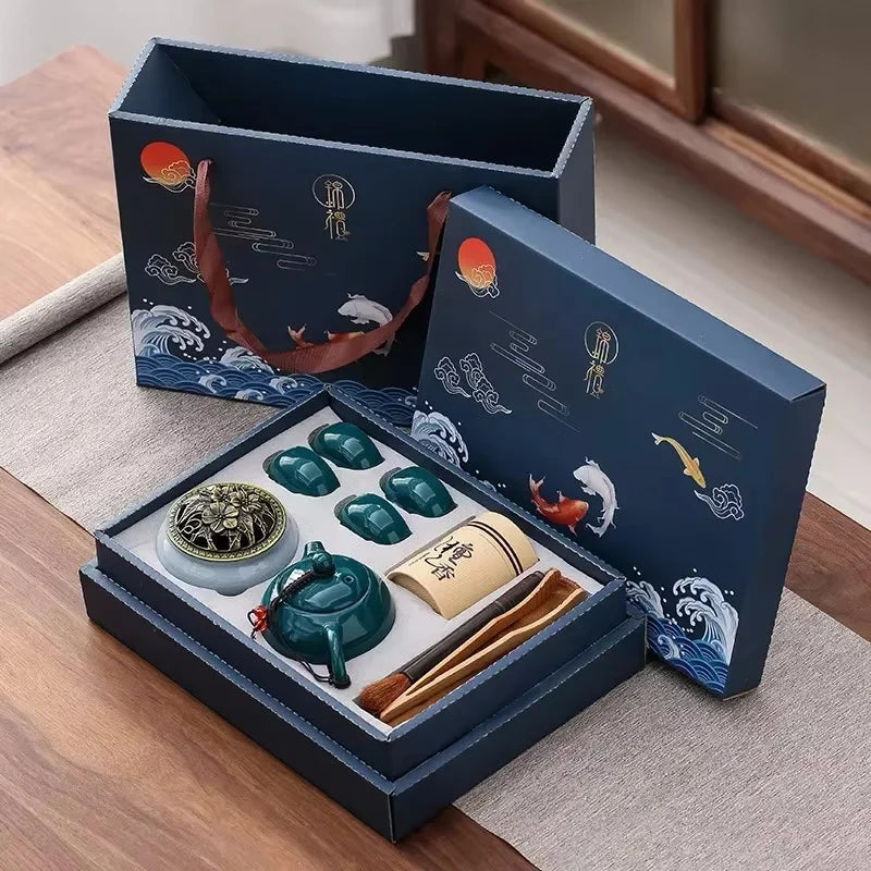 Traditionele Keramische Theeset met Theepot, Kopjes en Wierookhouder voor Ontspannen Theemomenten