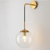 GlacioGlow Retro Glazen Bolarmatuur | Elegant postmodern bedlampje voor warme sfeerverlichting