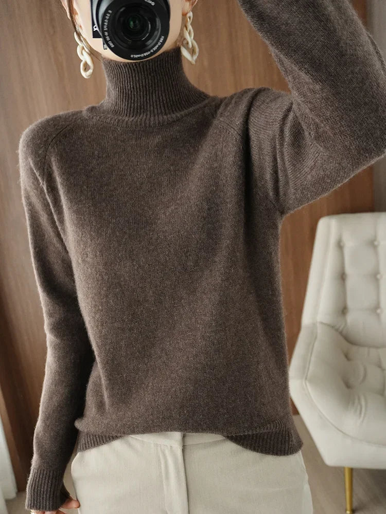 LuxeMerino Classic Mock Neck Sweater | Exquise merinowollen pullover voor ultieme warmte en zachtheid deze herfst en winter
