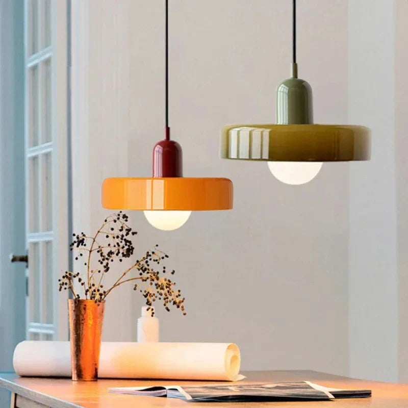 Moderne hanglamp met gekleurd glazen kap Bauhaus