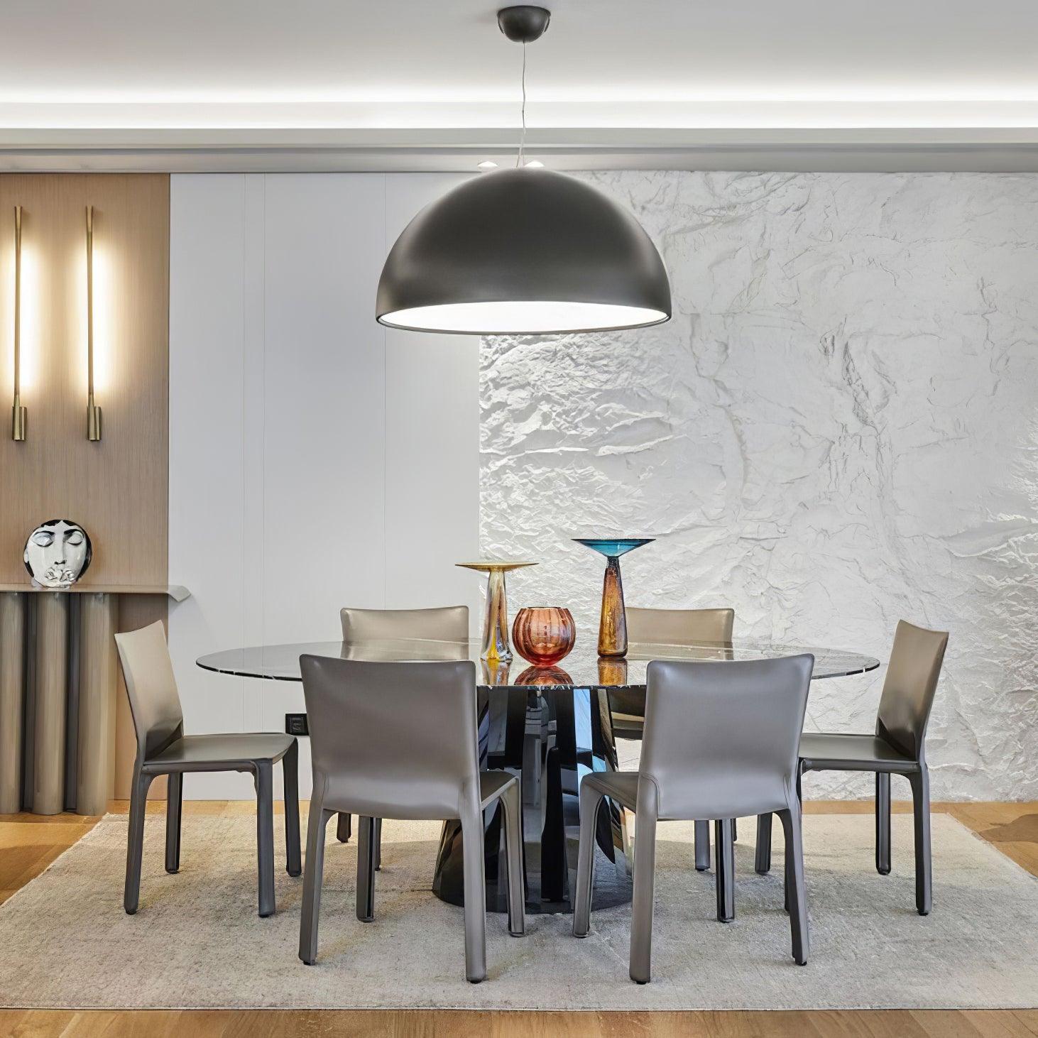 Suspensie Dôme Zwart met Elegante Geprofileerde Plafond