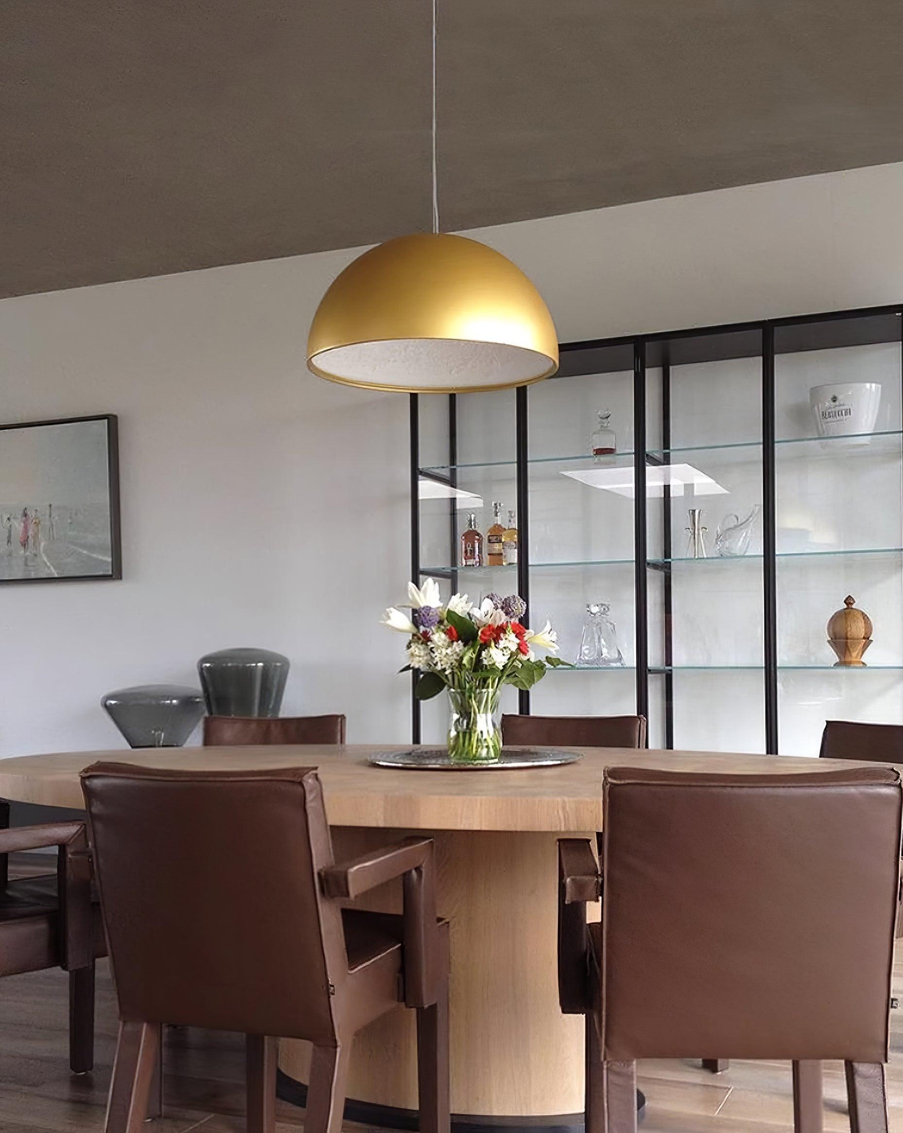 Suspensie Dôme Zwart met Elegante Geprofileerde Plafond