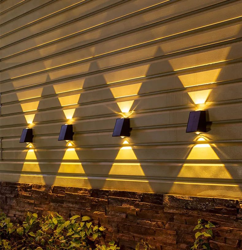 Zonnepanelen Wandlamp | Draadloos & Automatisch | IP65 Weerbestendig | LumaRay Solar