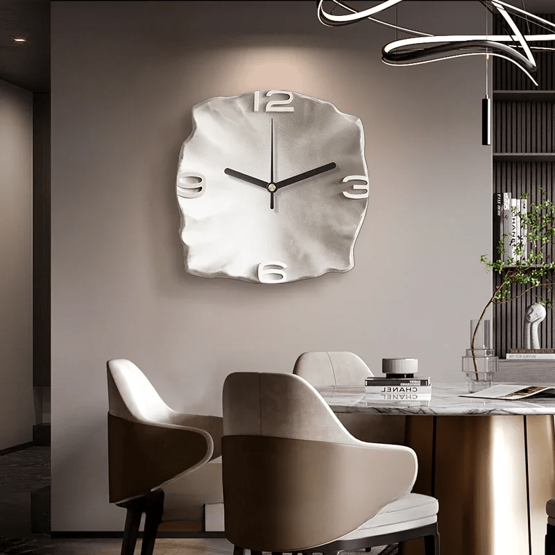 SteinAura – Moderne Designer Sandstenen Wandklok