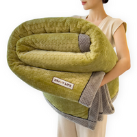 Stijlvolle Ultra-zachte Pluche Knuffeldeken - Luxe Jaarrond Worpdeken - Dikke en Fluffy Winterwarmte Essentieel